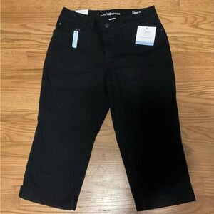 Women's Croft & Barrow Classic Fit Mid Rise Capri Black Jeans Denim. Tummy Panel